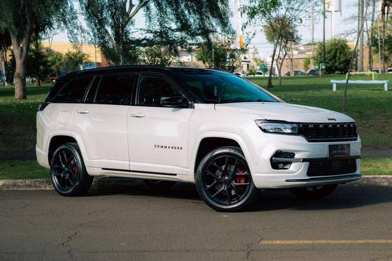 JEEP COMMANDER 2.0 HURRICANE 4 TURBO GASOLINA BLACKHAWK AT9