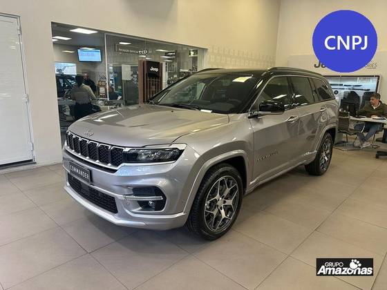 JEEP COMMANDER 2.2 TURBO DIESEL OVERLAND AT9