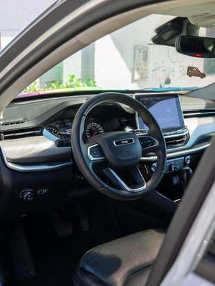 JEEP-COMPASS-2021