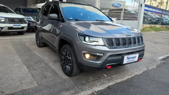 JEEP COMPASS 2.0 16V DIESEL TRAILHAWK 4X4 AUTOMÁTICO JEEP COMPASS 2.0 16V DIESEL TRAILHAWK 4X4 AUTOMÁTICO