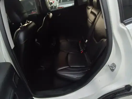 JEEP-COMPASS-2.0 16V FLEX LONGITUDE AUTOMÁTICO JEEP-COMPASS-2017