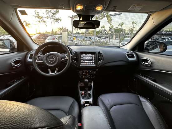 JEEP-COMPASS-2.0 16V FLEX LONGITUDE AUTOMÁTICO JEEP-COMPASS-2019