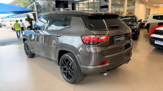 JEEP-COMPASS-2025