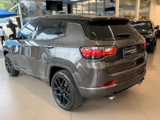 JEEP-COMPASS-2.0 HURRICANE 4 TURBO GASOLINA BLACKHAWK AT9 JEEP-COMPASS-2025