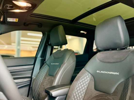 JEEP-COMPASS-2.0 HURRICANE 4 TURBO GASOLINA BLACKHAWK AT9 JEEP-COMPASS-2025
