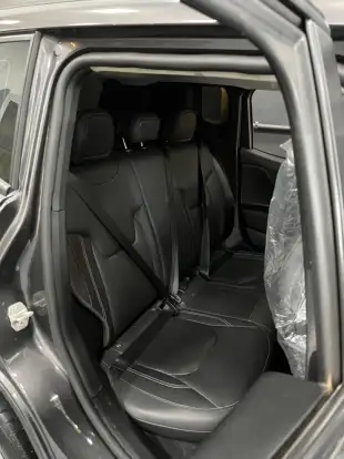JEEP-RENEGADE-2023