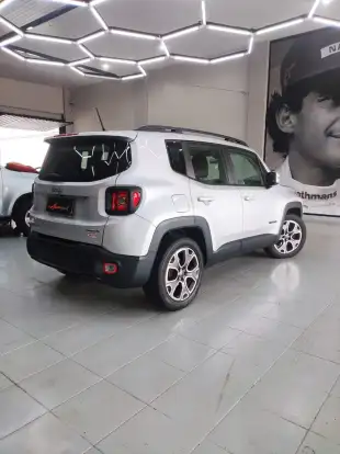 JEEP-RENEGADE-1.8 16V FLEX LONGITUDE 4P AUTOMÁTICO JEEP-RENEGADE-2015