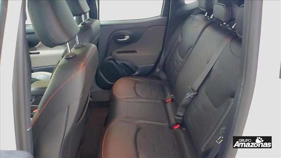 JEEP-RENEGADE-2026