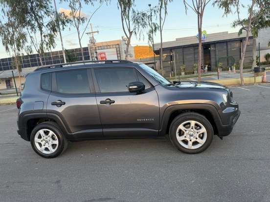 JEEP-RENEGADE-2023