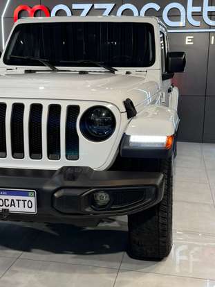 JEEP-WRANGLER-2021