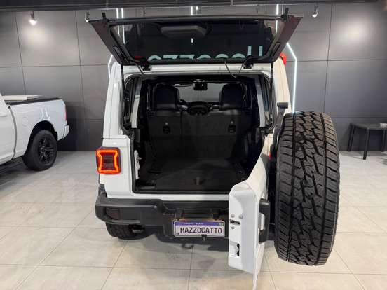 JEEP-WRANGLER-2021