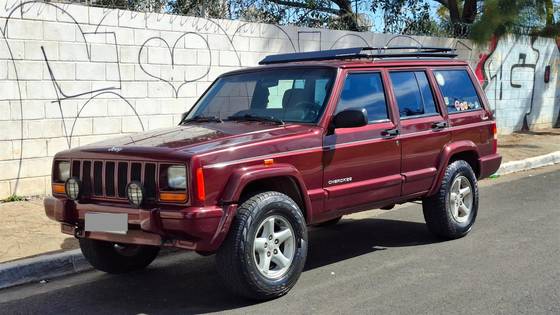 JEEP CHEROKEE 4.0 SPORT 4X4 6I 12V GASOLINA 4P AUTOMÁTICO