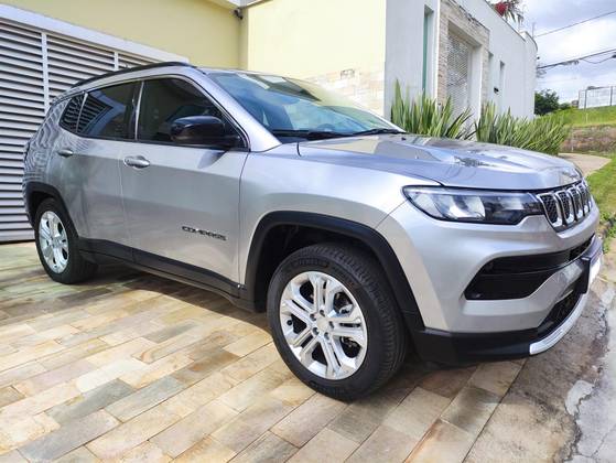 JEEP COMPASS 1.3 T270 TURBO FLEX LONGITUDE AT6