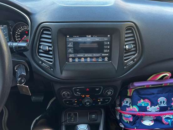 JEEP-COMPASS-2.0 16V FLEX SPORT AUTOMÁTICO JEEP-COMPASS-2018