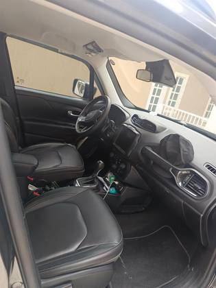 JEEP RENEGADE 1.3 T270 TURBO FLEX LONGITUDE AT6
