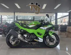 KAWASAKI NINJA 500 SE KAWASAKI NINJA 500 SE
