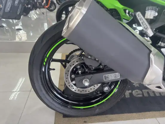 KAWASAKI-NINJA 500 SE KAWASAKI-NINJA 500 SE-2025
