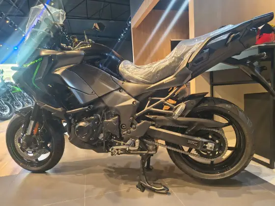 KAWASAKI VERSYS 1100 ABS 