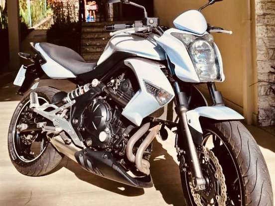 KAWASAKI-ER-6N KAWASAKI-ER-6N-2010