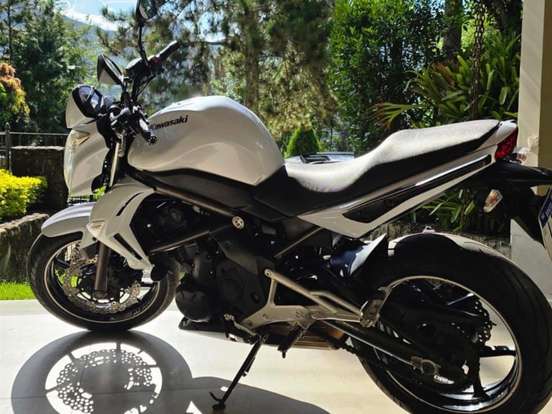 KAWASAKI-ER-6N KAWASAKI-ER-6N-2010