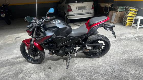 KAWASAKI Z400 
