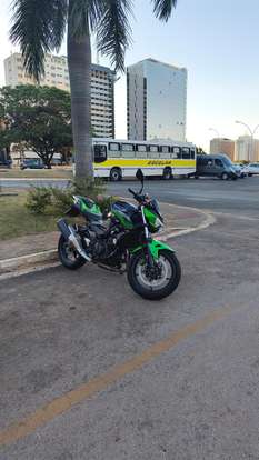 KAWASAKI-Z400-2019