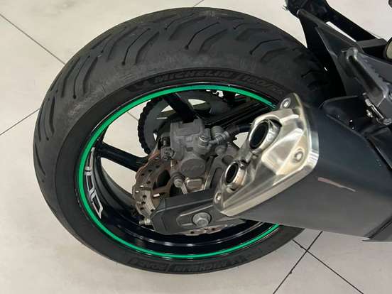 KAWASAKI-Z800 KAWASAKI-Z800-2014