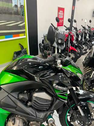 KAWASAKI-Z800-2014
