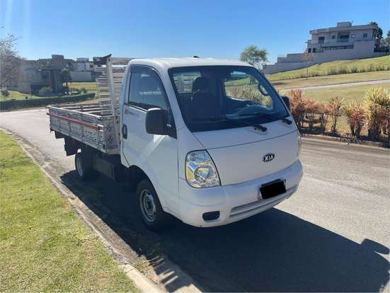 KIA-BONGO-2.5 K-2500 4X2 CS TURBO DIESEL 2P MANUAL KIA-BONGO-2011