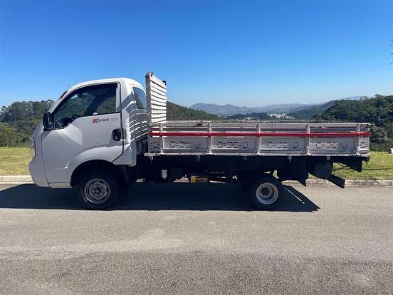 KIA-BONGO-2.5 K-2500 4X2 CS TURBO DIESEL 2P MANUAL KIA-BONGO-2011