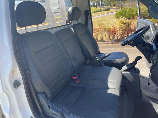 KIA-BONGO-2.5 K-2500 4X2 CS TURBO DIESEL 2P MANUAL KIA-BONGO-2011