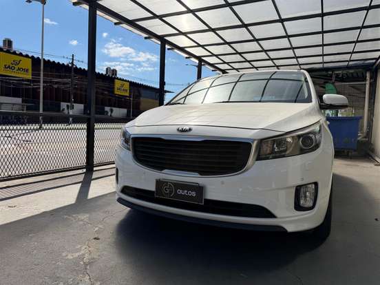 KIA-CARNIVAL-3.3 EX V6 24V GASOLINA 4P AUTOMATICO KIA-CARNIVAL-2017