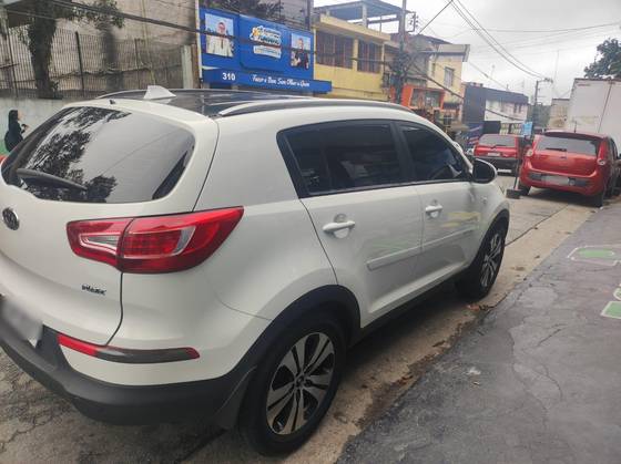 KIA SPORTAGE 2.0 LX 4X2 16V GASOLINA 4P AUTOMÁTICO