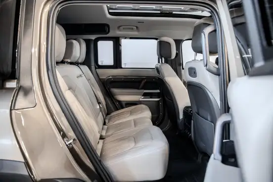 LAND ROVER-DEFENDER-2021