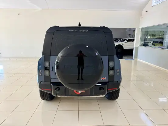 LAND ROVER-DEFENDER-2025