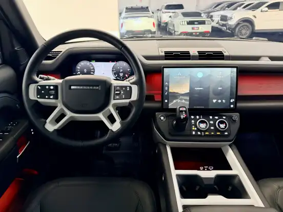 LAND ROVER-DEFENDER-2025