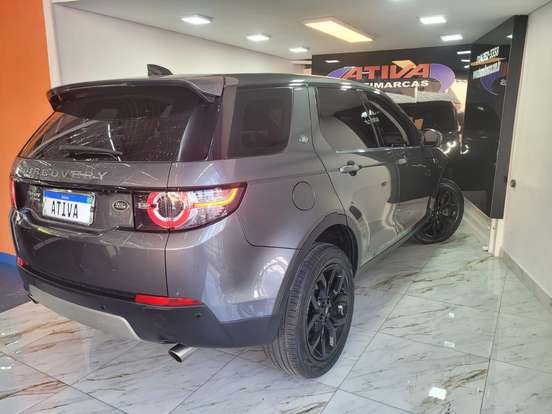LAND ROVER-DISCOVERY SPORT-2017