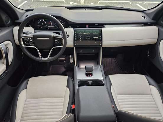 LAND ROVER-DISCOVERY SPORT-2024