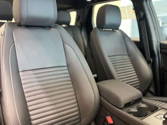 LAND ROVER-DISCOVERY SPORT-2.0 P250 TURBO FLEX R-DYNAMIC SE AUTOMÁTICO LAND ROVER-DISCOVERY SPORT-2025