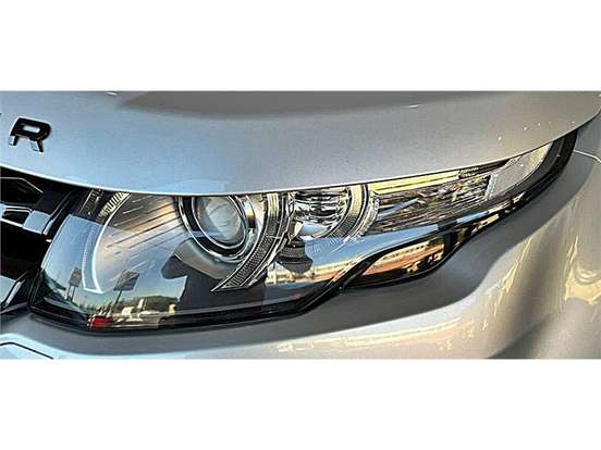 LAND ROVER-RANGE ROVER EVOQUE-2.0 PURE 4WD 16V GASOLINA 4P AUTOMÁTICO LAND ROVER-RANGE ROVER EVOQUE-2011