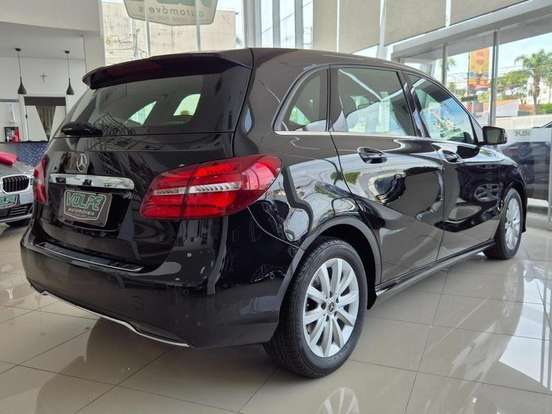 MERCEDES-BENZ-B 200-2018