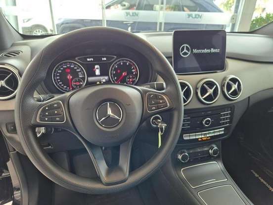 MERCEDES-BENZ-B 200-2018