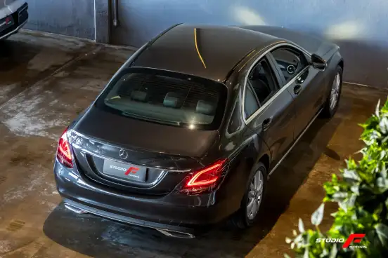 MERCEDES-BENZ-C 180-1.6 CGI GASOLINA AVANTGARDE 9G-TRONIC MERCEDES-BENZ-C 180-2020
