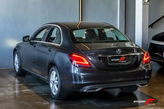 MERCEDES-BENZ-C 180-1.6 CGI GASOLINA AVANTGARDE 9G-TRONIC MERCEDES-BENZ-C 180-2020
