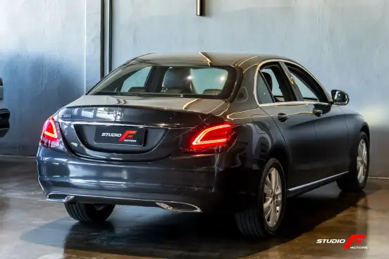 MERCEDES-BENZ-C 180-1.6 CGI GASOLINA AVANTGARDE 9G-TRONIC MERCEDES-BENZ-C 180-2020