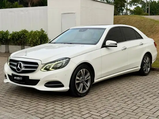 MERCEDES-BENZ-E 250-2.0 AVANTGARDE 16V TURBO GASOLINA 4P AUTOMÁTICO MERCEDES-BENZ-E 250-2014
