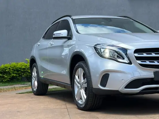 MERCEDES-BENZ-GLA 200-1.6 CGI FLEX STYLE 7G-DCT MERCEDES-BENZ-GLA 200-2019