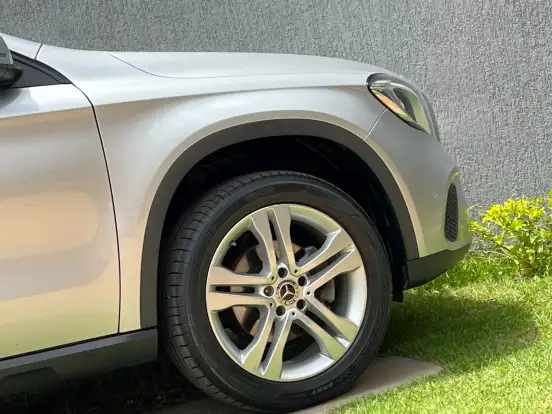 MERCEDES-BENZ-GLA 200-1.6 CGI FLEX STYLE 7G-DCT MERCEDES-BENZ-GLA 200-2019
