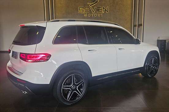 MERCEDES-BENZ-GLB 200-2020