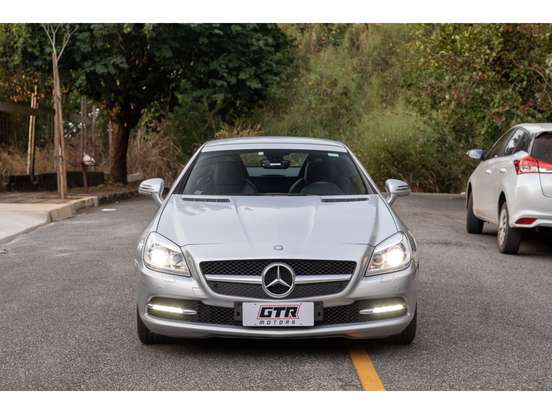 MERCEDES-BENZ-SLK 200-2011